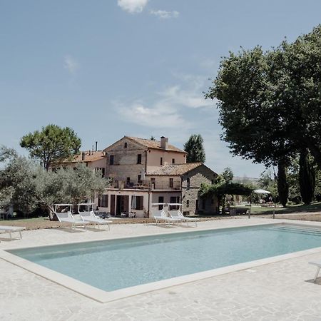 Agriturismo Qui Voglio Monte Roberto Екстер'єр фото