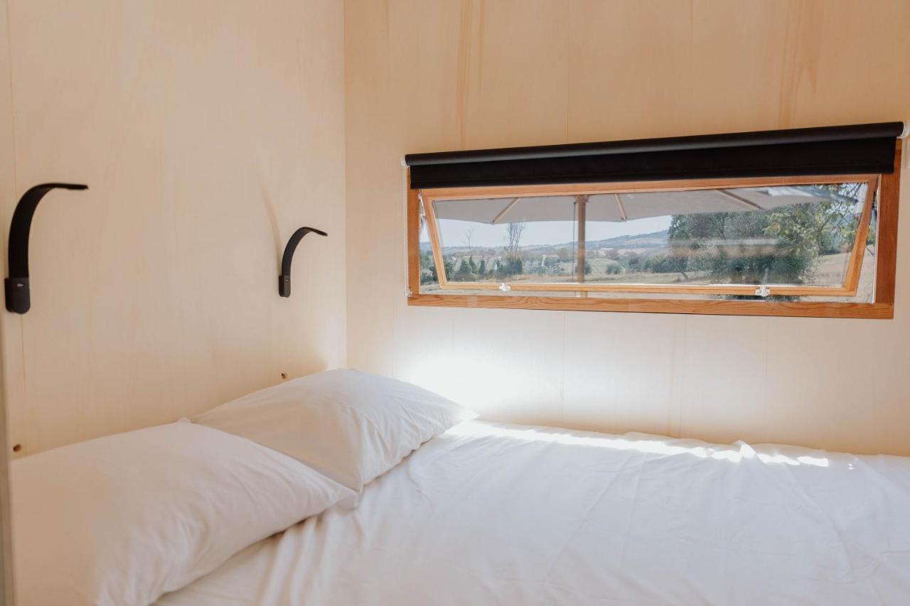 Agriturismo Qui Voglio Monte Roberto Екстер'єр фото