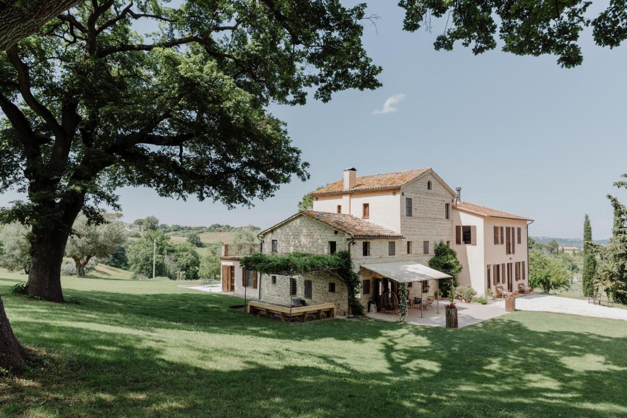 Agriturismo Qui Voglio Monte Roberto Екстер'єр фото